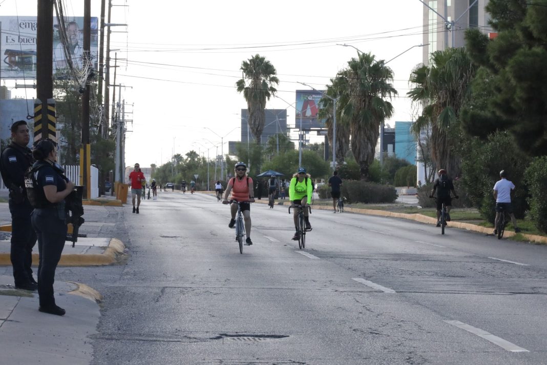 ¡A sacar la bicicleta! ¡A sacar la bicicleta!